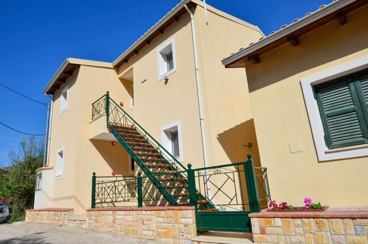 Meltemi Studios Vassiliki Esterno foto